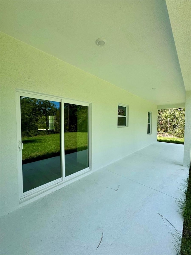 142 W Diego Pl, Citrus Springs, FL 34434 - view of patio