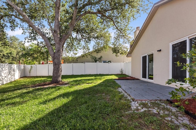 1346 Palo Alto Ct, Winter Springs, FL 32708 - fenced backyard featuring a patio