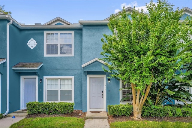 517 Wilton Cir, Sanford, FL 32773 - photo 1