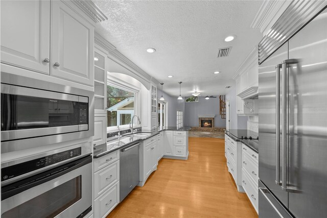 2592 Westminster Ter, Oviedo, FL 32765 - photo 2