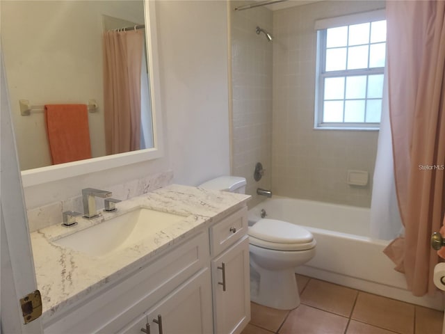 3013 Barrymore Ct, Orlando, FL 32835 - full bath with vanity, shower / bath combination with curtain, and tile patterned flooring