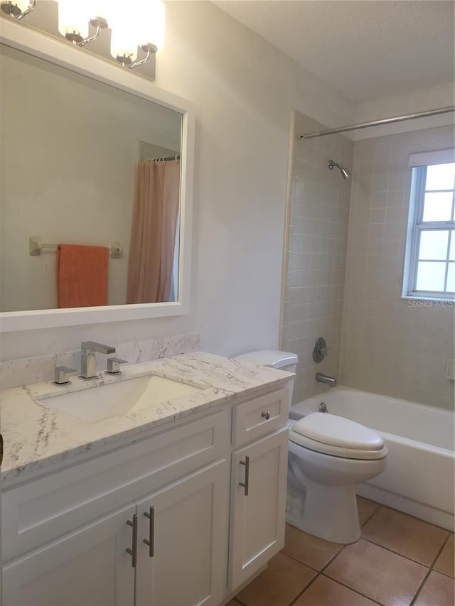 3013 Barrymore Ct, Orlando, FL 32835 - bathroom with vanity, shower / tub combo with curtain, and tile patterned floors