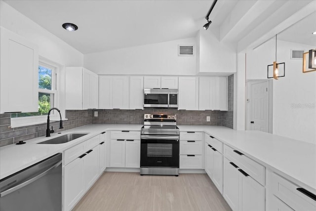1740 Lucas Dr, Clearwater, FL 33759 - photo 11
