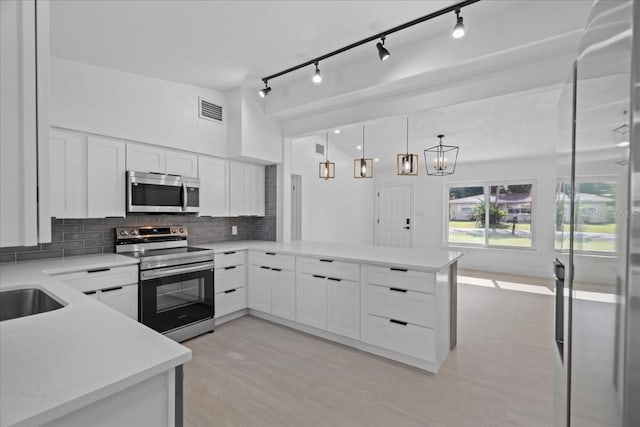 1740 Lucas Dr, Clearwater, FL 33759 - photo 13