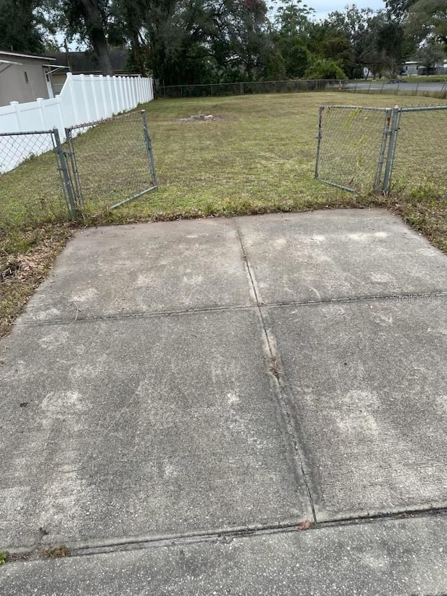 3rd St, Orlando, FL 32824