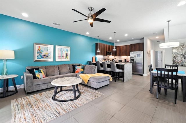 1530 Retreat Cir, Clermont, FL 34714 - living area featuring ceiling fan and recessed lighting