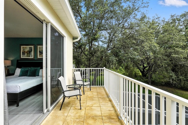 1530 Retreat Cir, Clermont, FL 34714 - balcony with view of wooded area