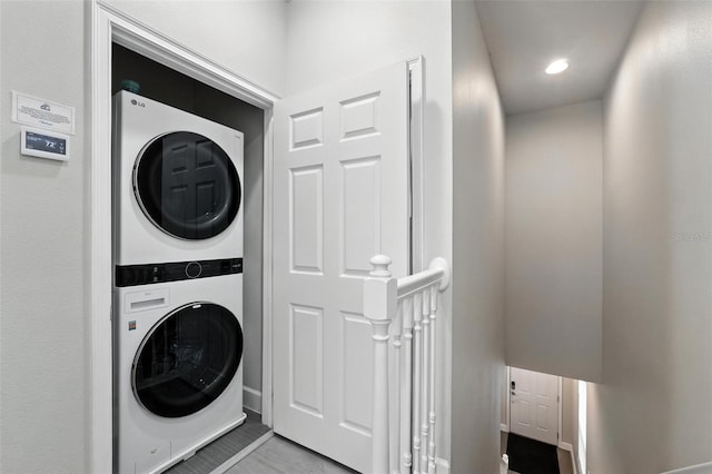 1530 Retreat Cir, Clermont, FL 34714 - washroom with estacked washer and dryer