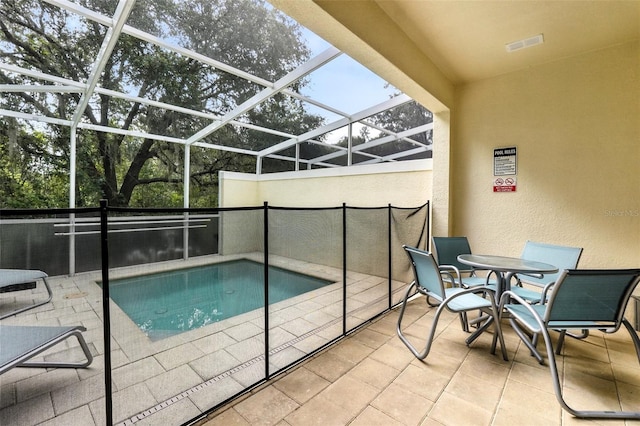 1530 Retreat Cir, Clermont, FL 34714 - view of swimming pool with a patio area and a lanai
