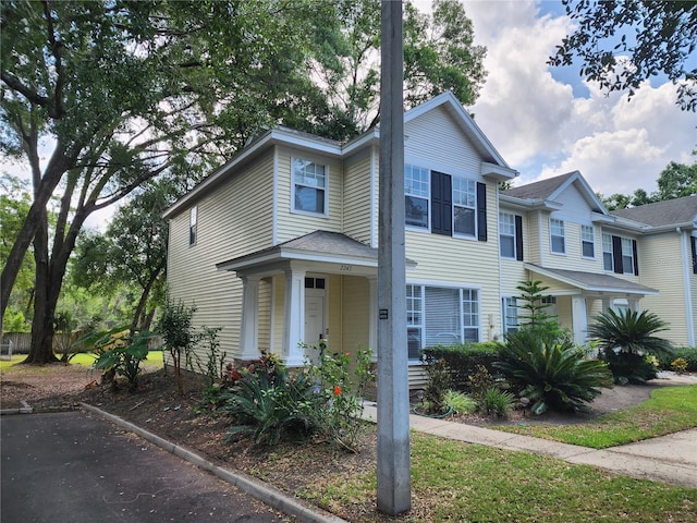 2247 Golden Oak Ln, Valrico, FL 33594 - view of front of house