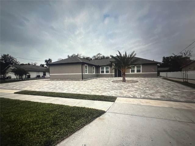 2420 Gresham Dr, Orlando, FL 32807 - photo 1