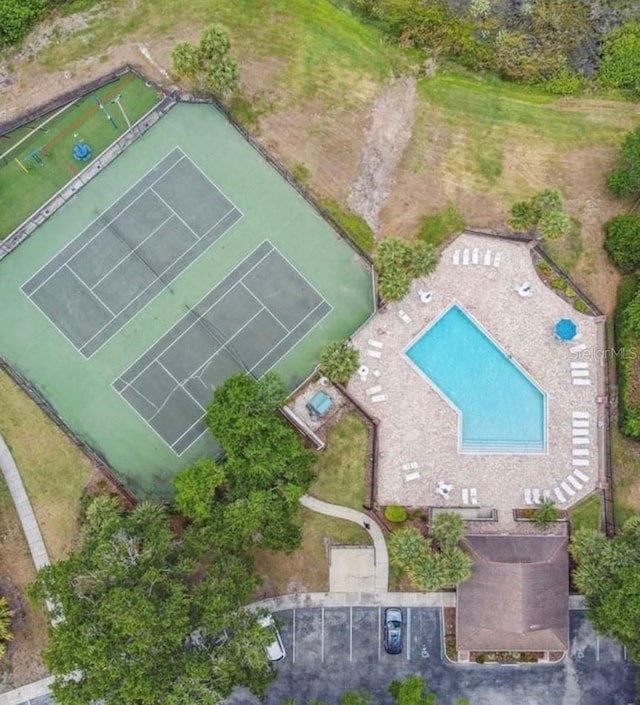 1322 Ravida Woods Dr, Apopka, FL 32703 - drone / aerial view of a pool area