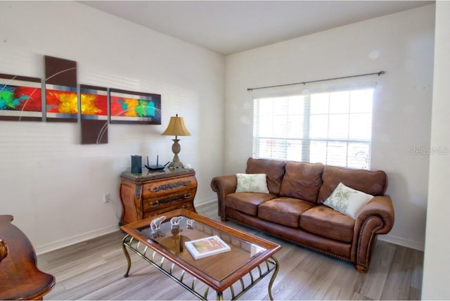 331 Bridgewater Dr, Davenport, FL 33897 - living area featuring wood finished floors