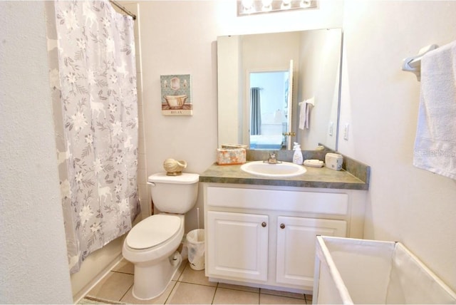 331 Bridgewater Dr, Davenport, FL 33897 - full bathroom featuring tile patterned floors, vanity, and a shower with curtain