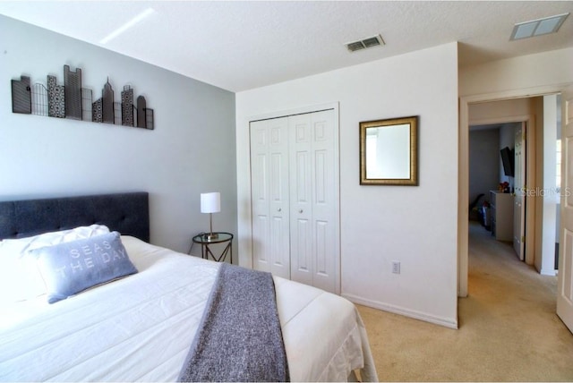 331 Bridgewater Dr, Davenport, FL 33897 - bedroom with light carpet and a closet