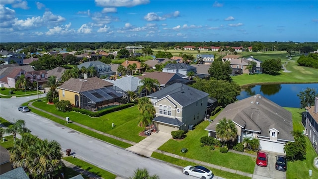 2530 The Oaks Blvd, Kissimmee, FL 34746 - aerial view of residential area featuring a nearby body of water and a golf club