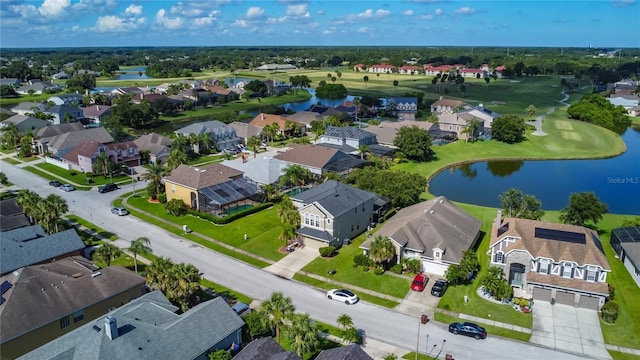 2530 The Oaks Blvd, Kissimmee, FL 34746 - aerial perspective of suburban area with a large body of water and a local golf course