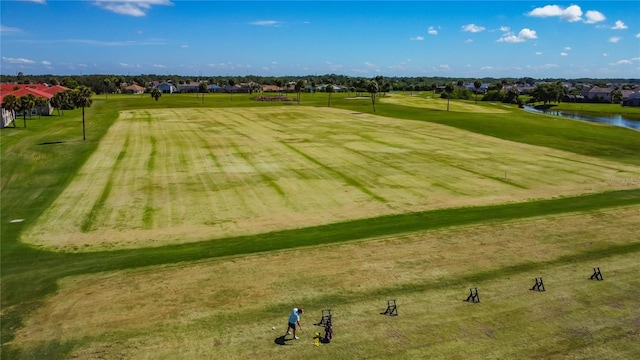 2530 The Oaks Blvd, Kissimmee, FL 34746 - bird's eye view of a local golf course and a large body of water