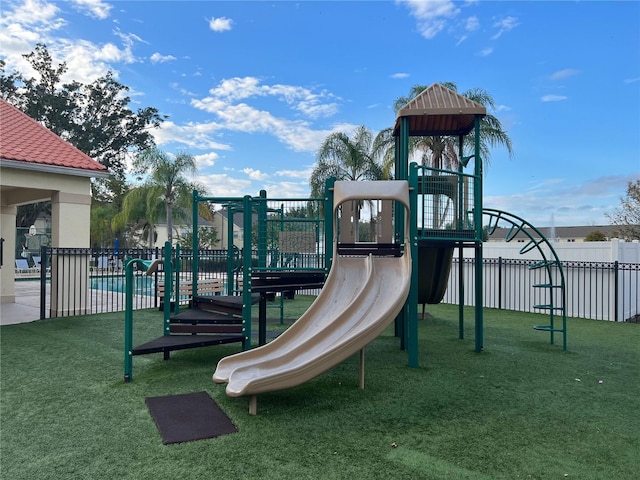 2770 Club Cortile Cir Unit A, Kissimmee, FL 34746 - view of community play area