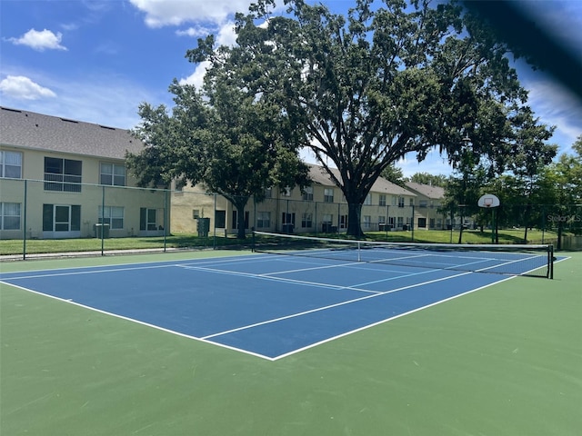 2770 Club Cortile Cir Unit A, Kissimmee, FL 34746 - view of tennis court featuring community basketball court