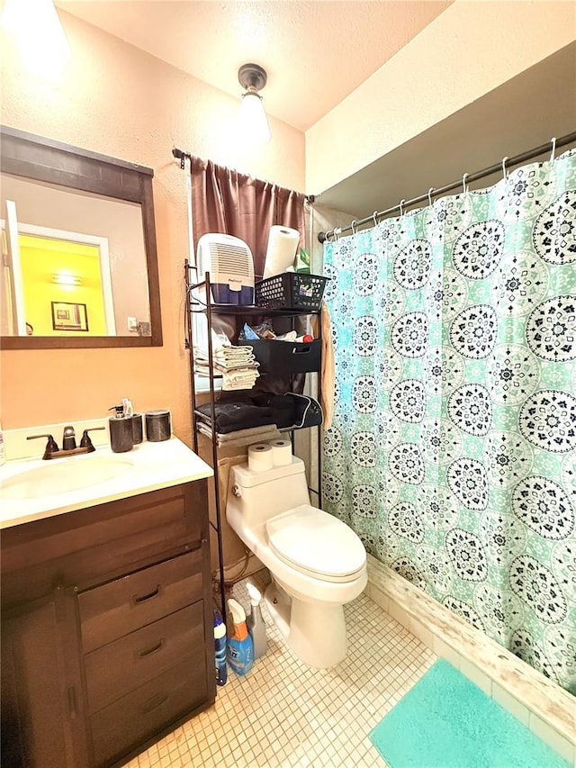 11310 Darlington Dr, Orlando, FL 32837 - full bathroom with vanity, tile patterned floors, and curtained shower