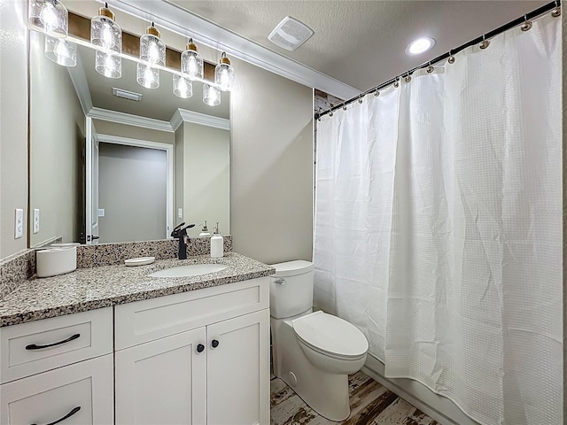 14243 County Road 450, Umatilla, FL 32784 - full bathroom with crown molding, vanity, and a textured ceiling