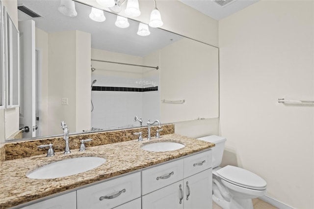 660 Celebration Ave Unit 250, Kissimmee, FL 34747 - full bath with double vanity and a shower