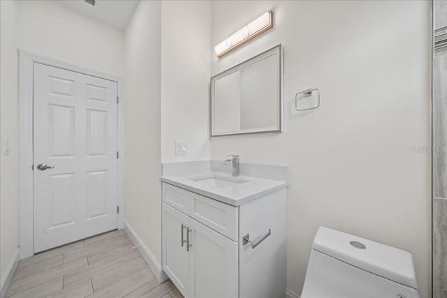 7160 Carlowe Ave, Cocoa, FL 32927 - bathroom featuring vanity and baseboards