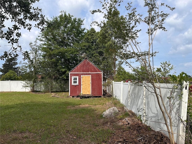 4274 2nd Ave, Marianna, FL 32446 - view of shed featuring a fenced backyard