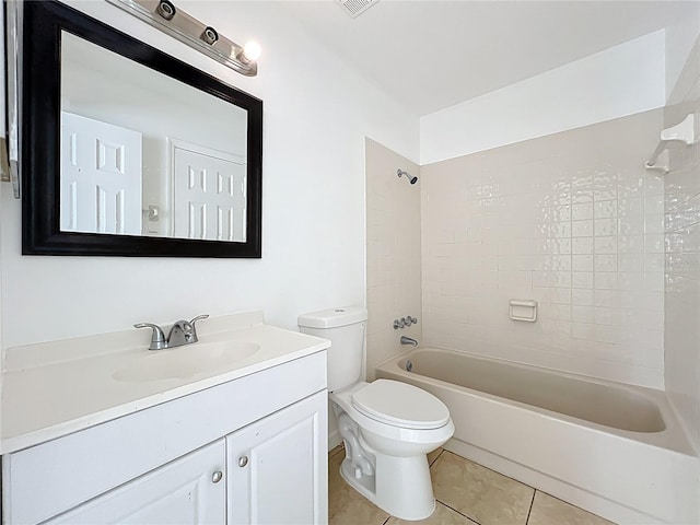 645 Stafford Ter Unit 163, Altamonte Springs, FL 32714 - bathroom with vanity, shower / washtub combination, and tile patterned floors
