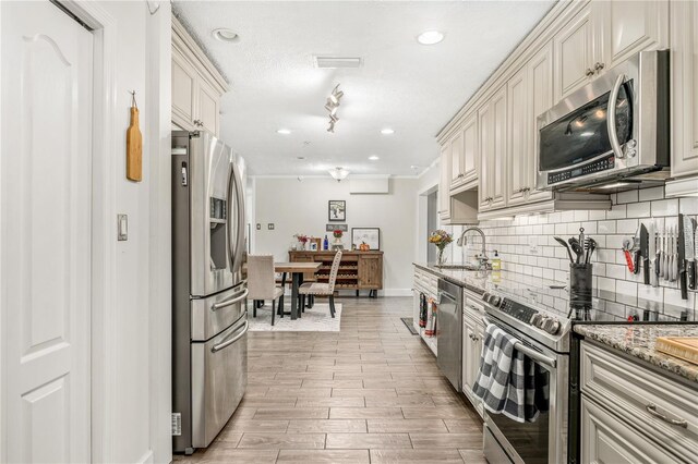 3024 Saratoga Dr, Orlando, FL 32806 - photo 10
