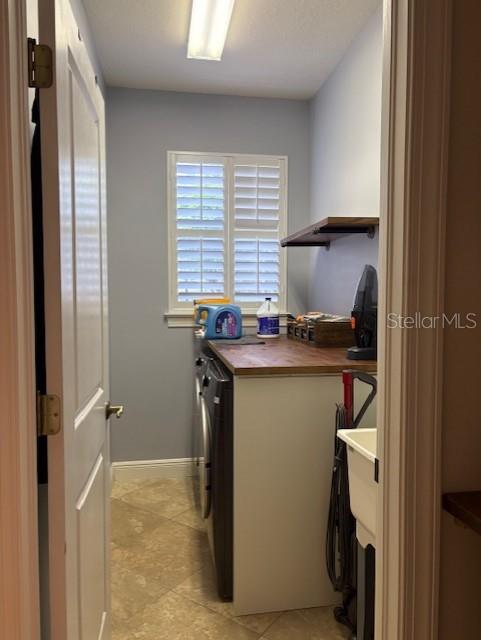 4926 Anniston Cir, Tampa, FL 33647 - photo 11