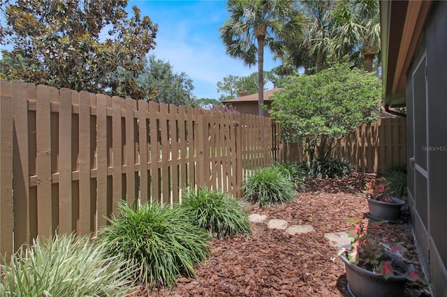 199 Heron Bay Cir, Lake Mary, FL 32746 - view of yard