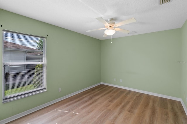 26908 Honeymoon Ave, Leesburg, FL 34748 - photo 20