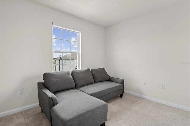 275 Blueberry Ln, Davenport, FL 33837 - sitting room featuring light carpet and baseboards