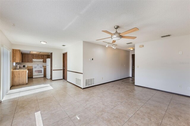 6835 Massa Ct, Orlando, FL 32810 - photo 5