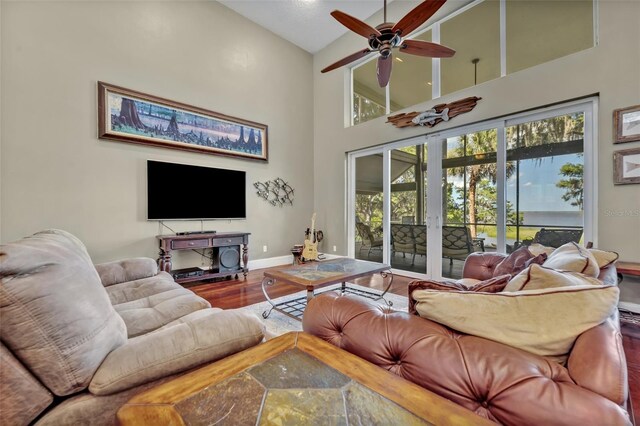 419 Whitcomb Dr, Geneva, FL 32732 - photo 5