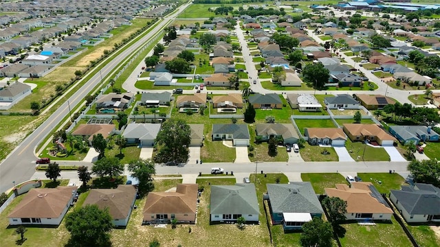 130 Winsor Ave, Davenport, FL 33837 - aerial view of property's location featuring nearby suburban area