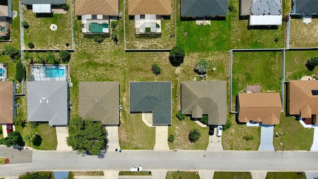 130 Winsor Ave, Davenport, FL 33837 - aerial view of property and surrounding area featuring nearby suburban area