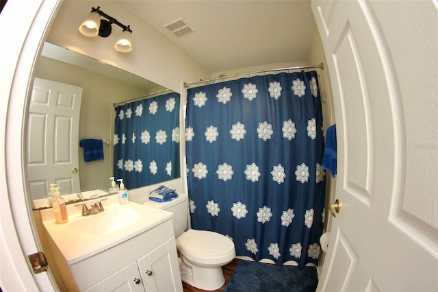 130 Winsor Ave, Davenport, FL 33837 - full bath with vanity and toilet
