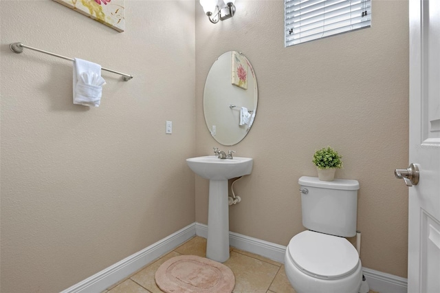 5172 Oakbourne Ave, Davenport, FL 33837 - bathroom featuring tile patterned flooring