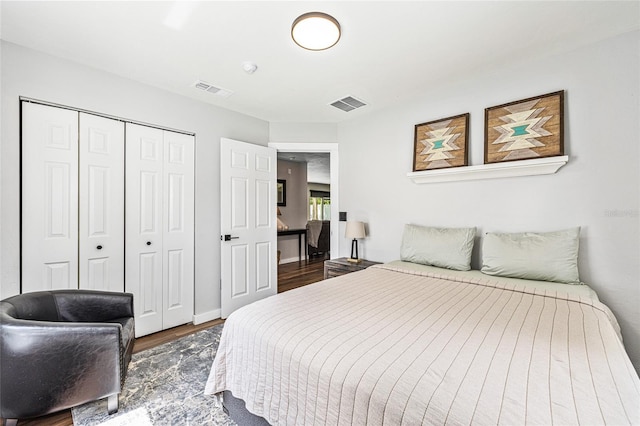 5430 NW 55th Pl, Ocala, FL 34482 - bedroom featuring wood finished floors and a closet