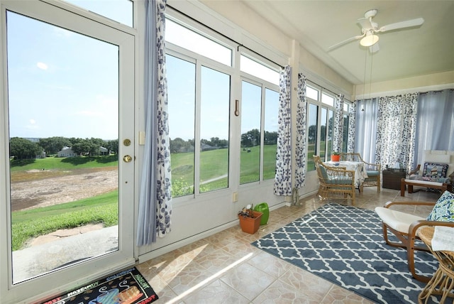 2362 Prairie Dunes, Clermont, FL 34711 - sunroom with tile patterned flooring