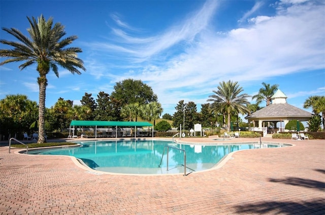 2362 Prairie Dunes, Clermont, FL 34711 - community pool with a gazebo and a patio area