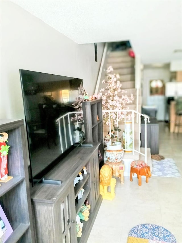 6640 121st Ave Unit 1, Largo, FL 33773 - view of living area