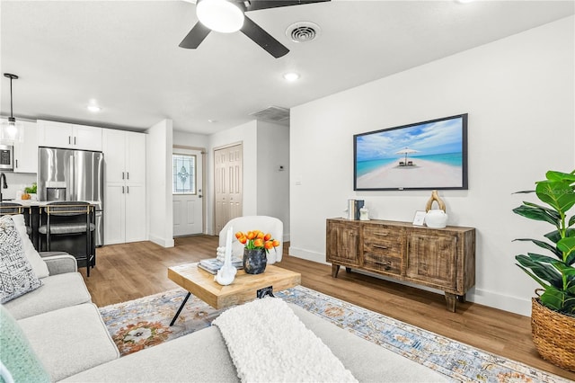 955 Tomes Ct, Orlando, FL 32825 - photo 6