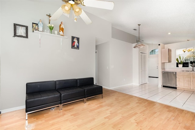 9355 Telfer Run, Orlando, FL 32817 - photo 12