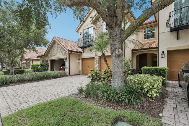 10423 Belfry Cir, Orlando, FL 32832 - photo 2
