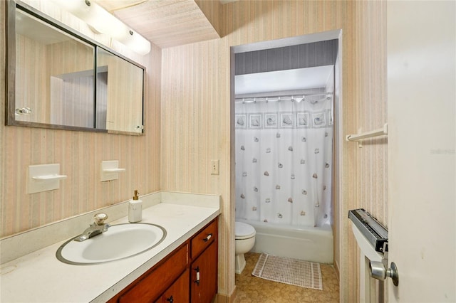 2020 Cocos Ct, Winter Park, FL 32792 - bathroom featuring wallpapered walls, vanity, shower / bathtub combination with curtain, and tile patterned flooring