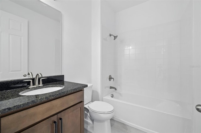 5204 Obsidian Gate Dr, Mount Dora, FL 32757 - full bath featuring vanity and washtub / shower combination